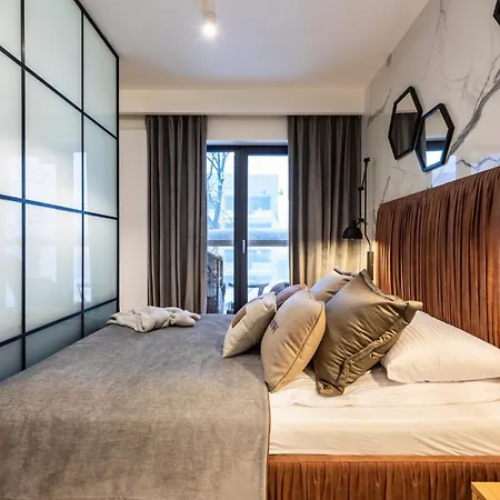 Comfort In Modrzejewska Διαμέρισμα *